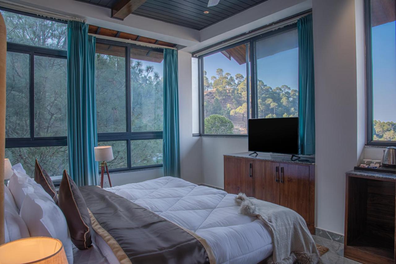 The Hillcrest Paradise Kasauli Exterior foto